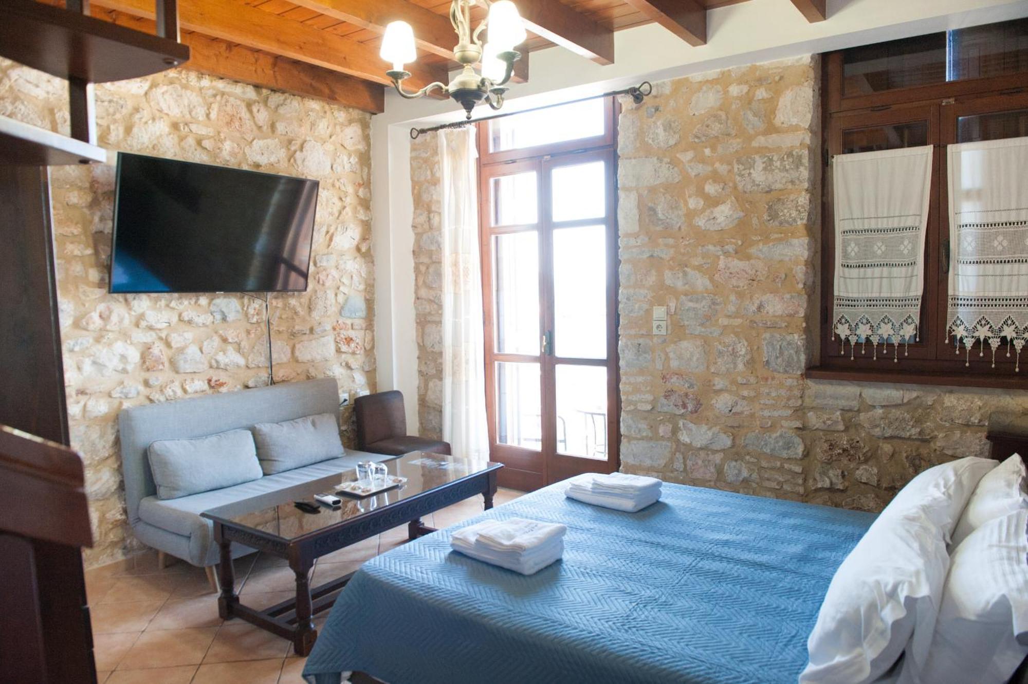 Seafront Stone Suites 沃尼扎 外观 照片
